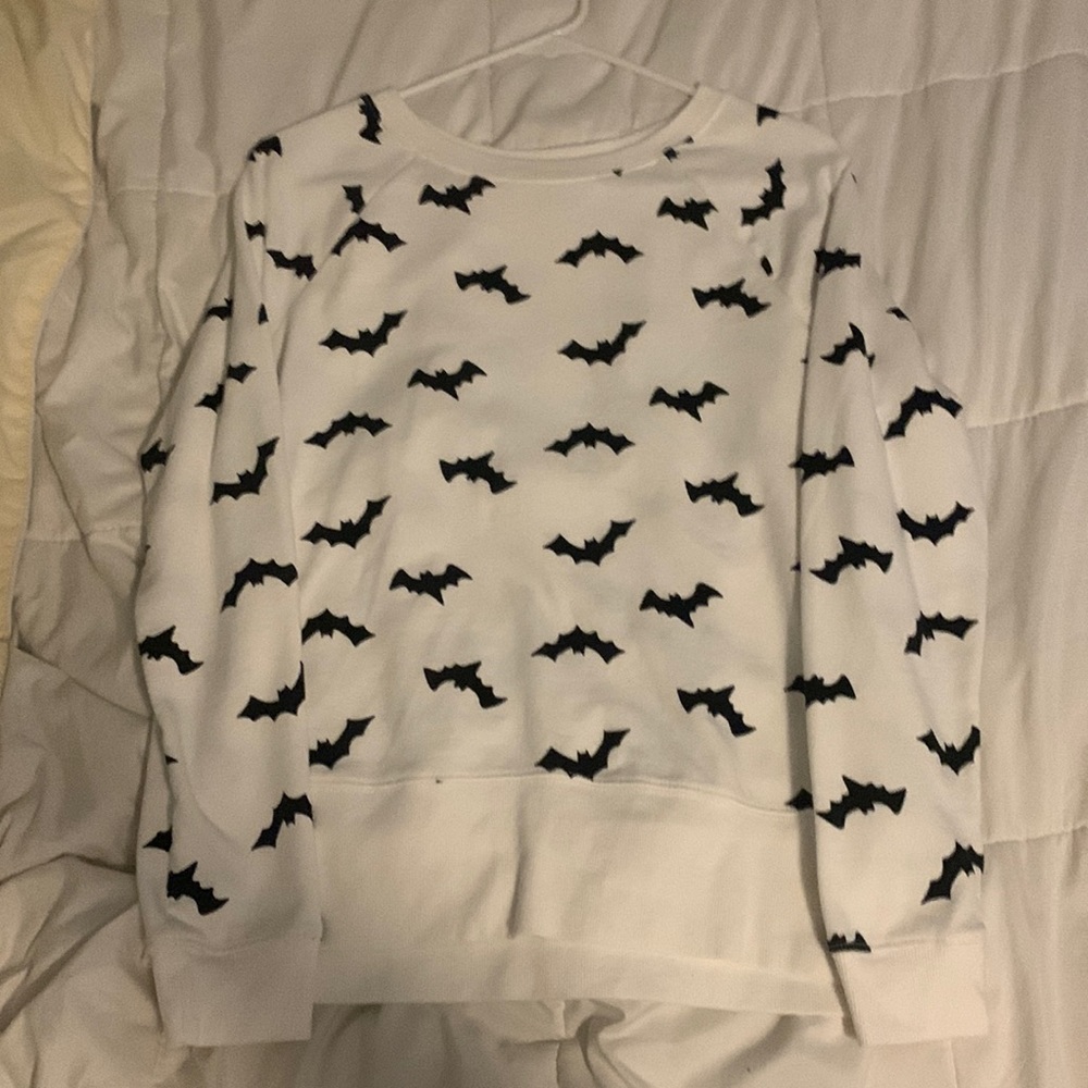 Long sleeve bat sweater